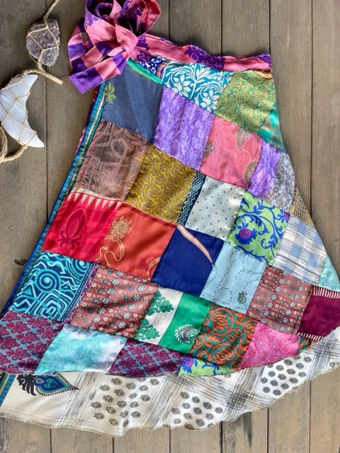 Envelope skirt quilt best sale